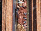 Madonna Lebenslauf Deutsch Madonna Mit Kind Heiligen Mutter Mary Mit Baby Jesus Statue