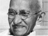 Mahatma Gandhi Lebenslauf Deutsch Wer über In N Spricht Muss Auch über Den Friedensbringer