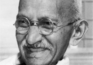 Mahatma Gandhi Lebenslauf Deutsch Wer über In N Spricht Muss Auch über Den Friedensbringer