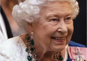 Queen Elizabeth Lebenslauf Englisch Queen Elizabeth Steckbrief News Bilder